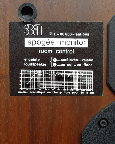 Art et Acoustique Appliquee Apogee Monitor Type 290